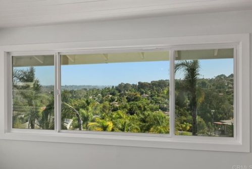 2160 13th St, Encinitas CA  92024-6801 exterior