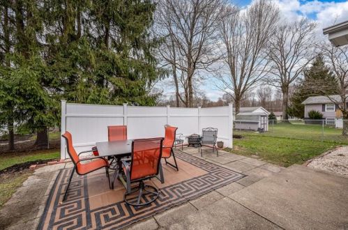 479 Martha Dr, Meadville PA 16335-1331 exterior