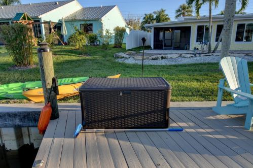 1463 Seagull Way, Palm City FL  34990-1733 exterior