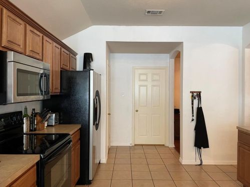 4600 Fox Meadows Ln, Midlothian TX  76063-6741 exterior