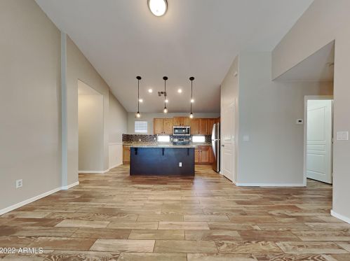 11425 Mountain View Dr, Avondale AZ  85323-1129 exterior