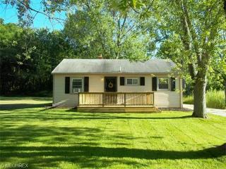 1718 Belmont St, Akron, OH 44320-3104