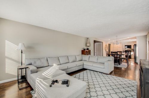 1513 Thornberry Rd, Amelia OH  45102-1772 exterior