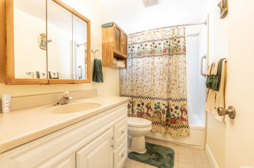 293 350, West Kaysville UT  84037-2417 exterior