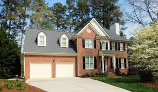 102 Halpen Dr, Cary, NC 27513-5667