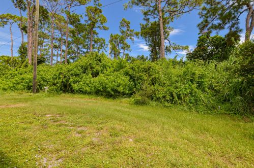 23 La Puerta Del Norte, Fort Pierce FL  34951-2881 exterior