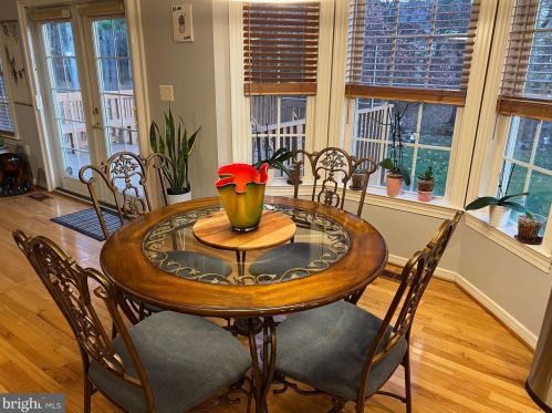 16832 Fairfax Dr, Owens VA  22485-5649 exterior