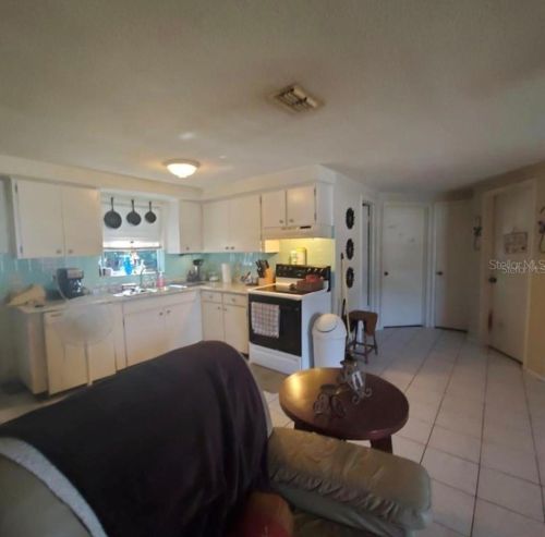 11201 Tyler Dr, Port Richey FL  34668-2278 exterior