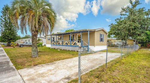 7496 Sabre St, Orlando, FL 32822-5631