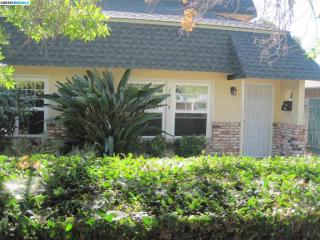 2724 Alcala St, Antioch, CA 94509-4803