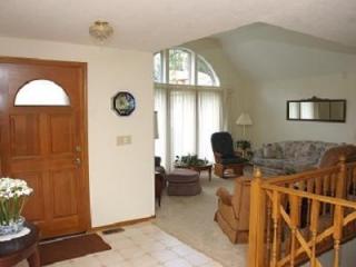 10037 Seminole Dr, Spokane, WA 99208-8623