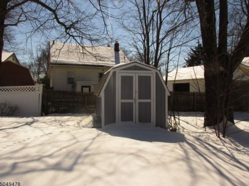 78 Hamburg Rd, Parsippany NJ  07054-3143 exterior