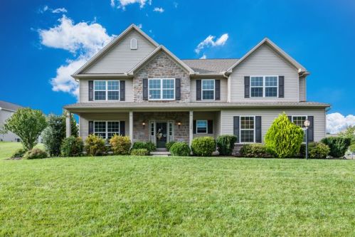 126 Balfour Dr, Navy Sup Dpt, PA 17050-5253