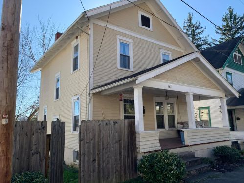96 Franklin Ave, Shade, OH 45701-1729