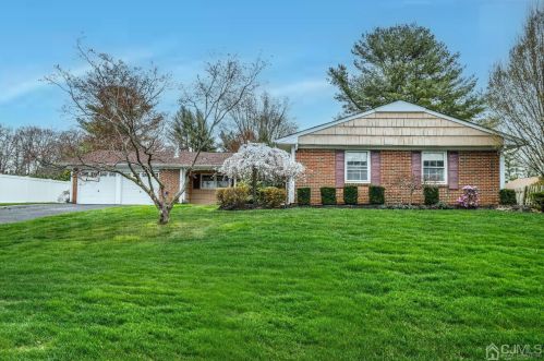 4 Cymbeline Dr, Old Bridge NJ  08857-2704 exterior