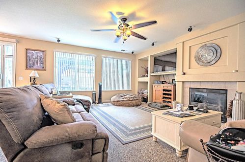 1741 Greger St, Valley Home CA 95361-8685 exterior