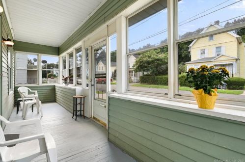 16 Sheffield St, New Britain, CT 06051-2718