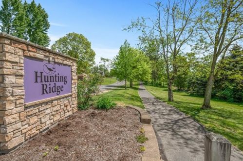3144 Laurel Ridge Cir, Bridgeville PA  15017-1655 exterior
