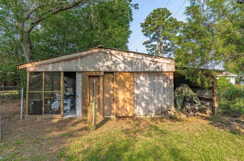 1512 Summerland Dr, Cayce-West Columbia SC  29033-2820 exterior