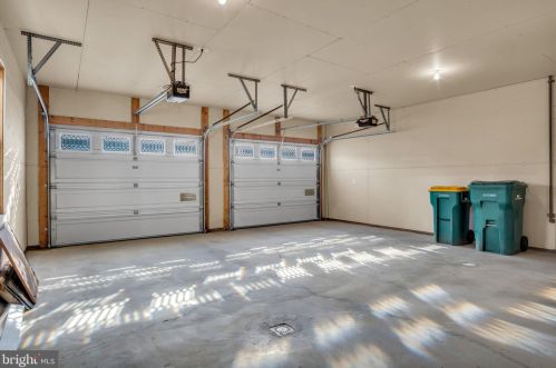 19 Skyport Rd, Navy Sup Dpt PA  17050-2329 exterior