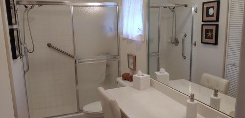 6364 Kings Gate Cir, Delray Beach FL  33484-2429 exterior