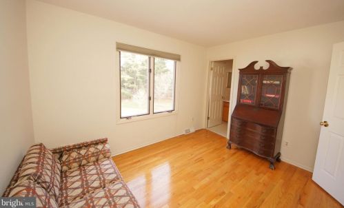 45 Laurel Wood Dr, Trenton NJ 08648 exterior