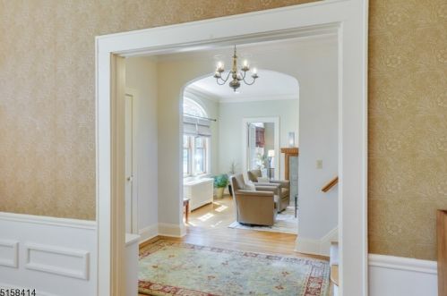 42 Warren Ct, South Orange NJ  07079-2336 exterior