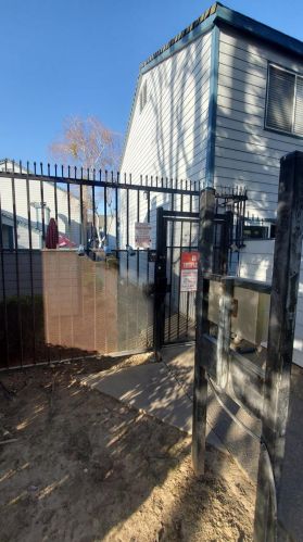 445 Almond Dr, Lodi CA  95240-6304 exterior