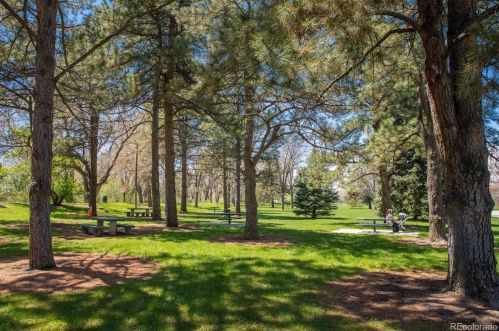 3453 Eudora St, Denver CO 80207-2662 exterior