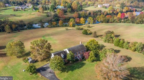 13140 Ada Ln, Nokesville VA  20181-3326 exterior