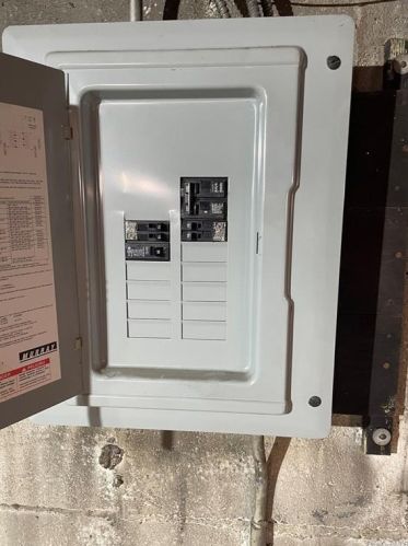 2562 Flint Ave, Bronx NY  10475-1004 exterior