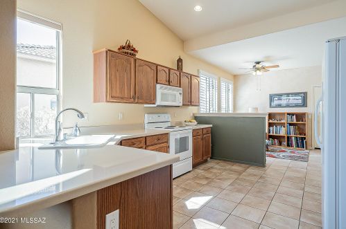 39037 Casual Dr, Tucson, AZ 85739-2129