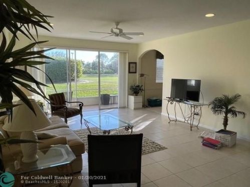 1493 Prestwick Ln, Fort Pierce, FL 34952-6027