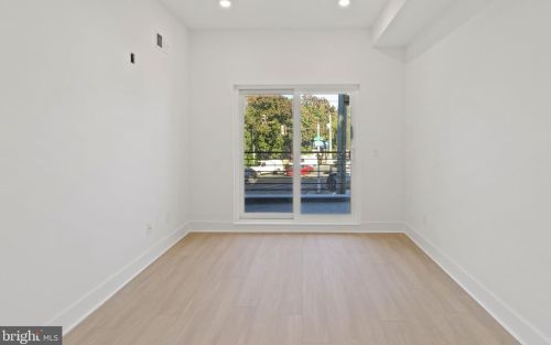 3952 Lancaster Ave, Philadelphia PA  19104-4670 exterior