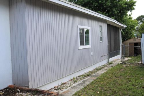 1468 Lombardy Dr, Deltona FL  32725-9218 exterior