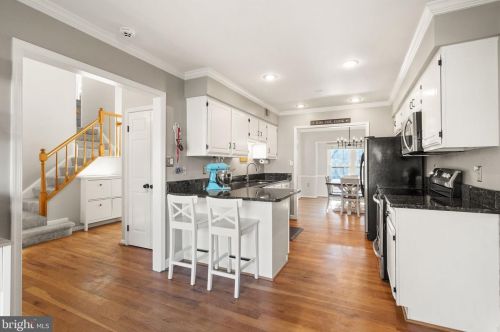 816 Anne St, Leesburg VA  20175-3426 exterior