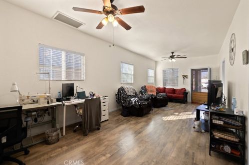 625 8th St, San Bernardino CA  92410-2916 exterior