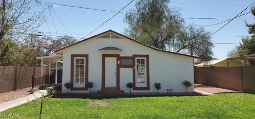 5547 State Ave, Glendale AZ  85301-1952 exterior