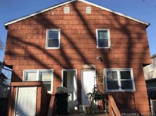 1166 Reservoir Ave, Bridgeport, CT 06606-2973