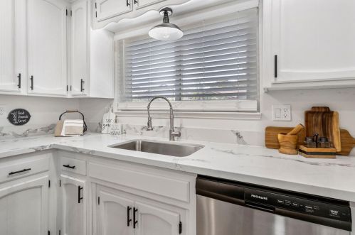 1211 Sonoma Ave, Modesto CA  95355-3920 exterior