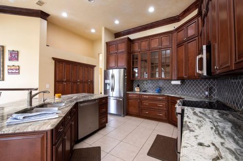 14027 Sobrado Dr, Orlando, FL 32837-4775