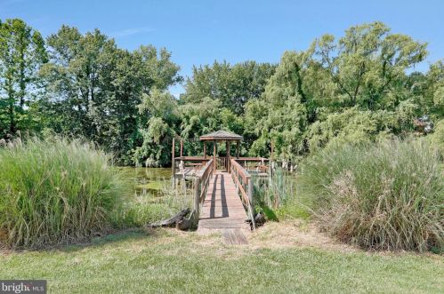 2204 Brook Creek Rd, Toms Brook VA  22660-2544 exterior