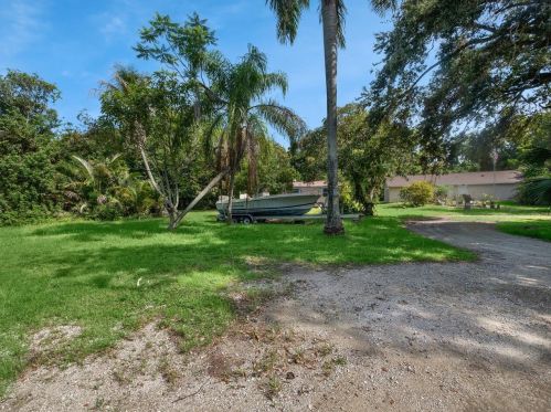 4121 72nd Ln, Boynton Beach, FL 33436-8801
