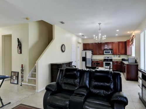 672 Carriage Lk Way, Vero Beach FL 32968-9480 exterior