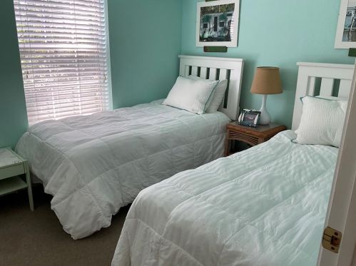 308 Gander St, Saint George Island FL  32328-2653 exterior