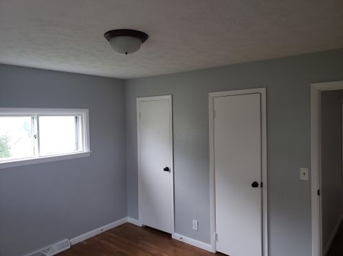 1105 Leesburg Ave, Washington Ch OH  43160-1257 exterior