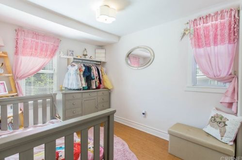 662 Alexander St, Glendale CA 91203-1621 exterior