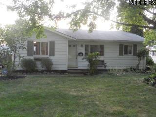 409 Pecan Dr, Berea, OH 44017-1339