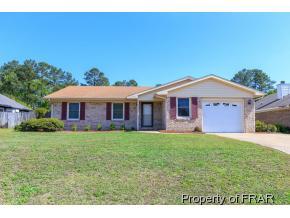 5768 Pepperbush Dr, Fayetteville, NC 28304-4827