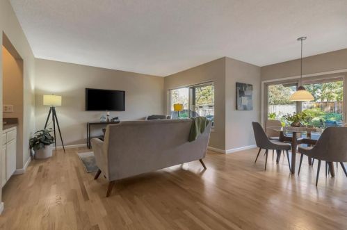 7148 Anjou Creek Cir, San Jose CA  95120-4108 exterior